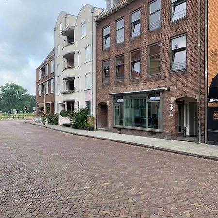 Stadshotel Aan De Ijssel In Hartje Deventer Zewnętrze zdjęcie